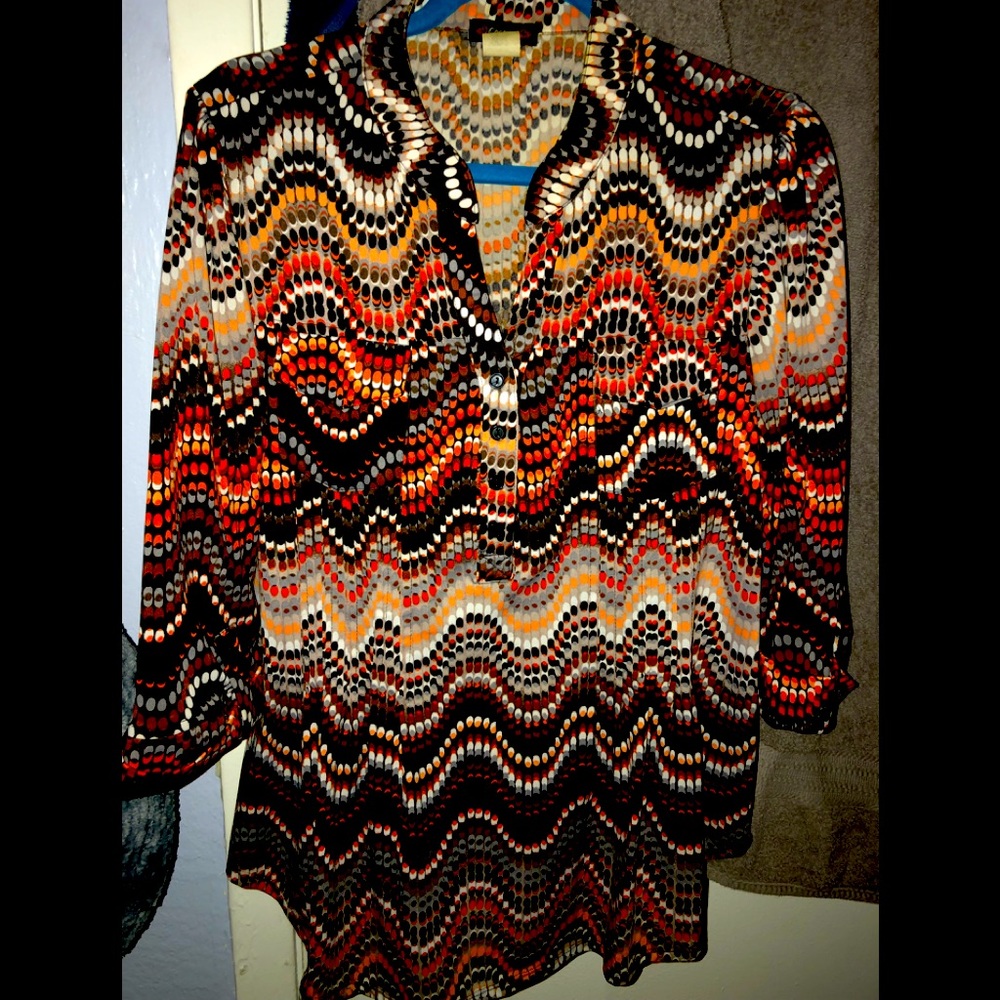 XL Very cute Work or Play Top. Excellent condition